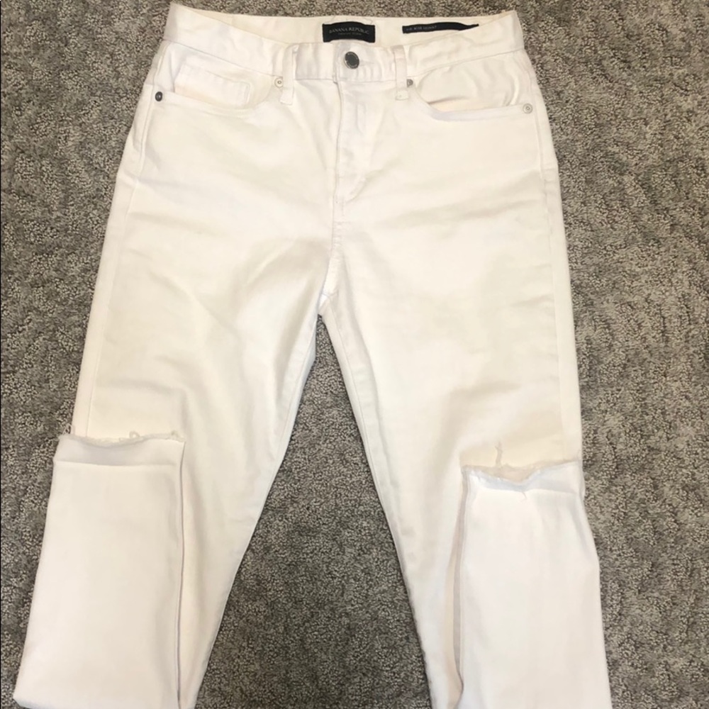 Banana Republic white skinny jeans